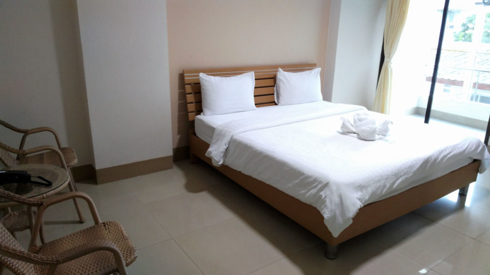 Ck2 Hotel Бангкок Экстерьер фото
